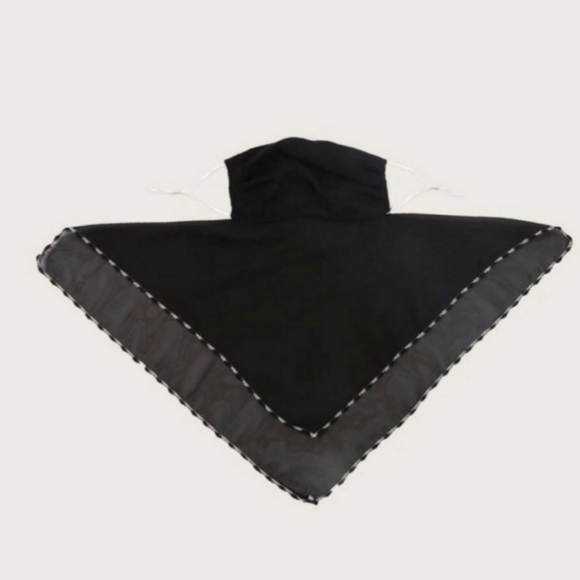 Last One 🥂 - Picture 3 of 4